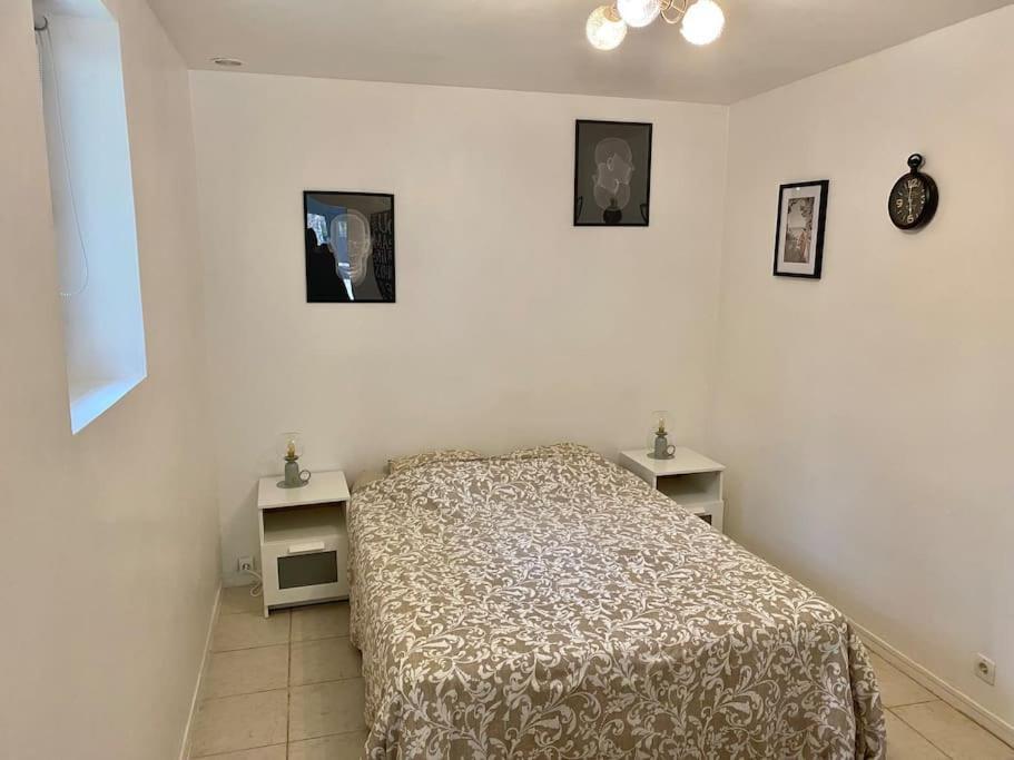 Charmant Studio A Coutevroult Extérieur photo